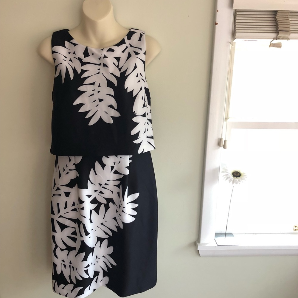 Elegant Black and White Leaf Print Dress